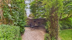 Photo 36- click for photo gallery